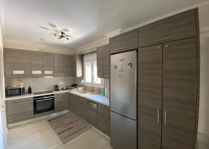 Emerald Luxury Living Vilă *